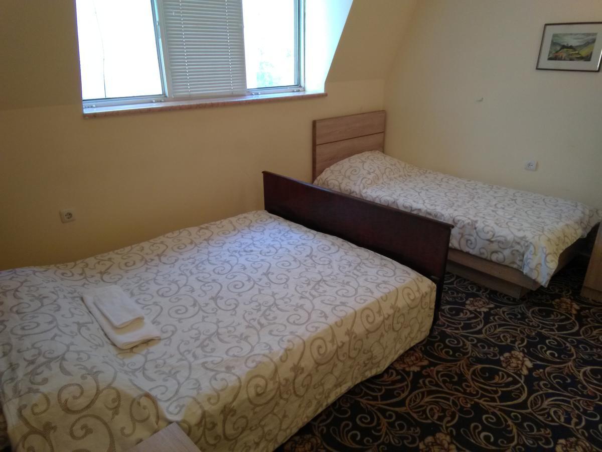 Gem Hostel Jerevan Buitenkant foto